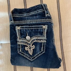 Women’s Rock Revival Skinny Jeans